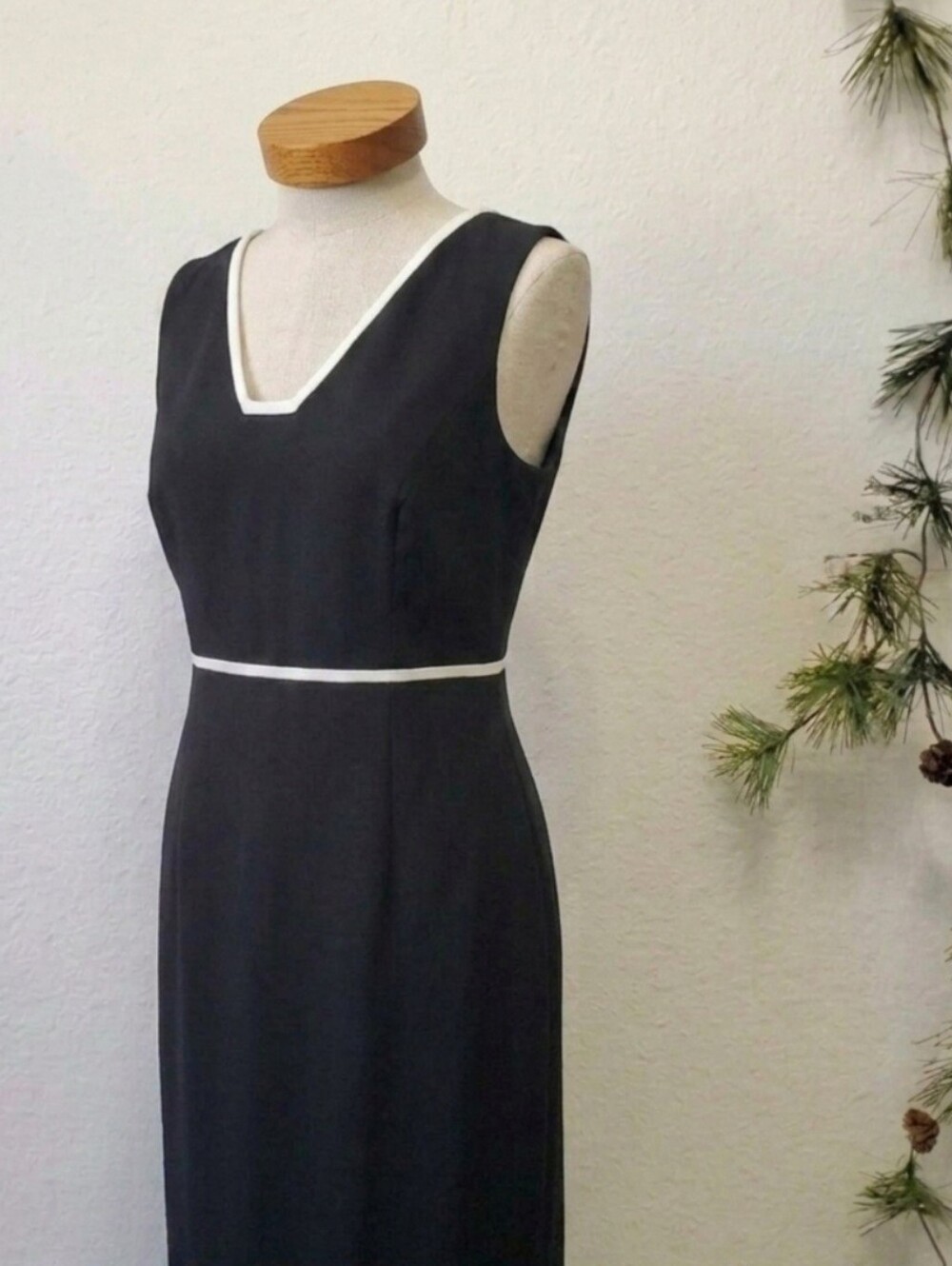 Anne Klein Sheath Dress Vintage-Style Black Lined White Trim Classic Medium - Picture 1 of 10